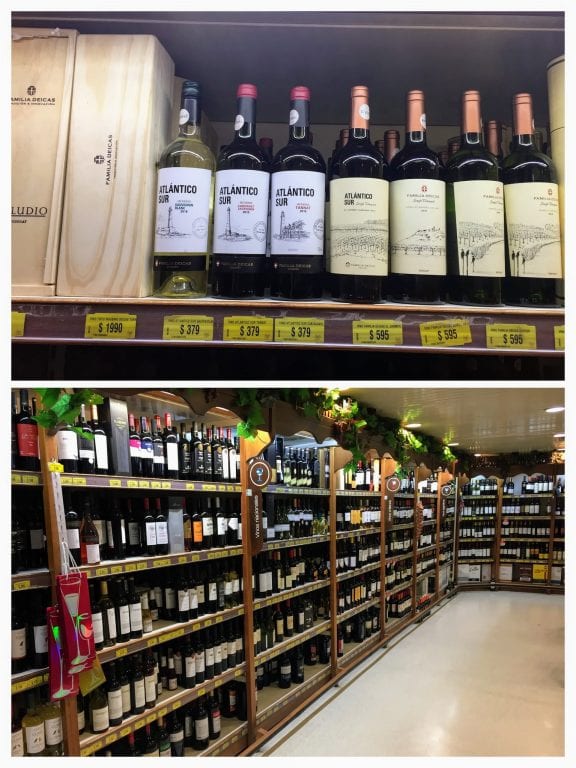 Vinhos uruguaios nos supermercados no Uruguai. Não é tão barato quanto comprar vinhos no Chile ou na Argentina, mas são mais difíceis de encontrar no Brasil.