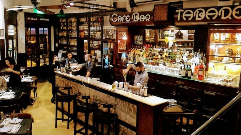 Bar Tabaré: ambiente histórico conservado