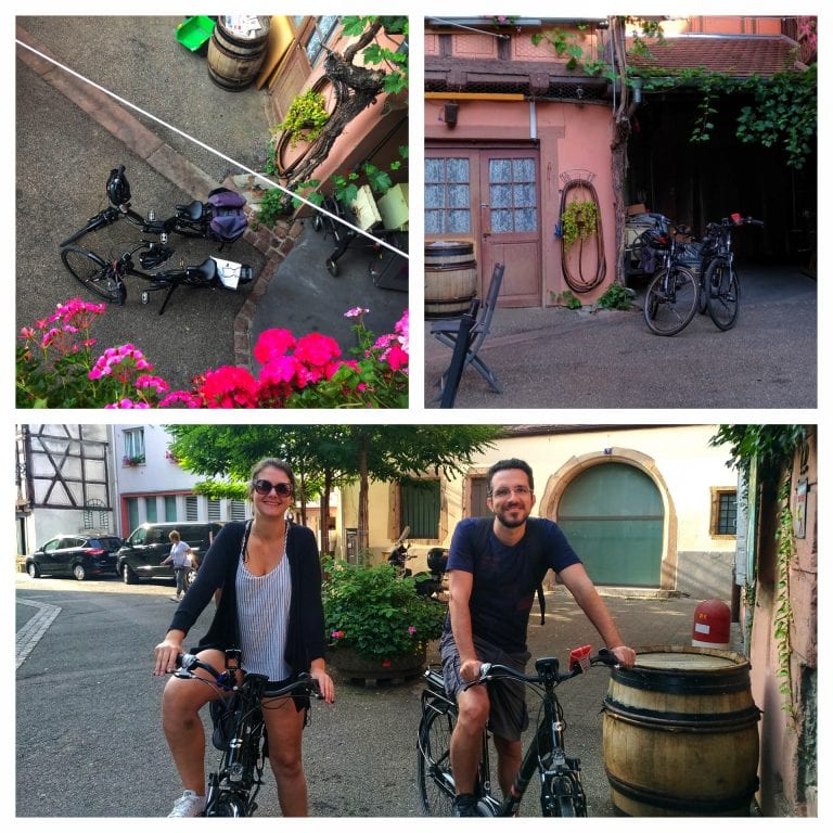 Aluguel de bicicleta em Colmar: as 2 bikes elétricas estavam a nossa espera quando acordamos no sábado