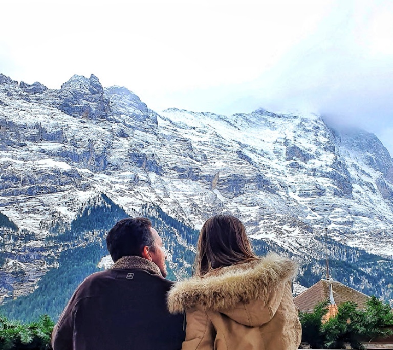 A face norte da montanha Eiger, uma verdadeira muralha de neve