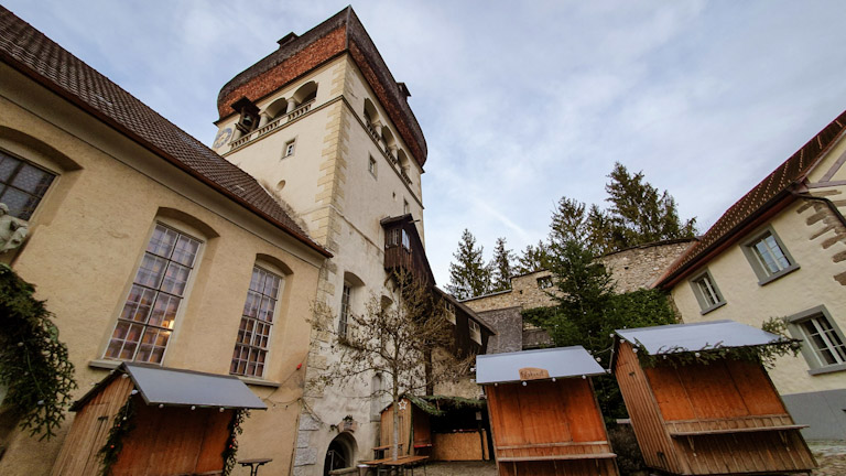 O que fazer em Bregenz, na Áustria: o encontro da montanha com o Lago Constança (Bodensee) 34 Martinsturm e Martinskapelle