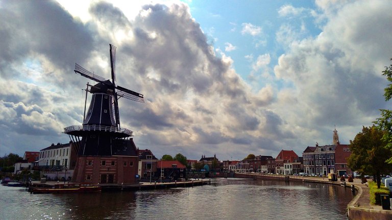 Moinho em Haarlem: Molen De Adriaan