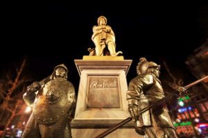 Rembrandtplein e estátua de Rembrandt
