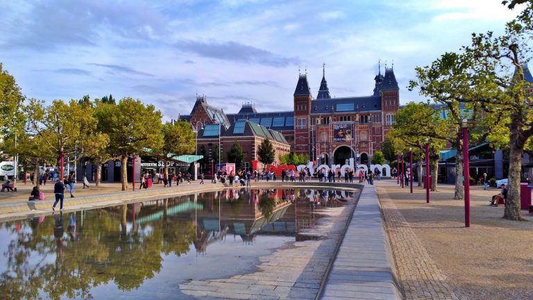 O que fazer na Holanda: 9 cidades para visitar em um roteiro pelos Países Baixos 2 O que fazer em Amsterdam