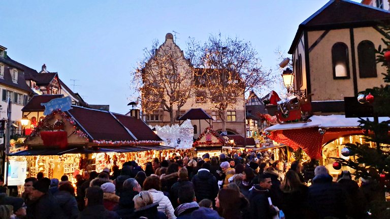 Place Jeanne d’Arc (Mercado de Natal da Praça Joana D'Arc) | Mercados de Natal de Colmar