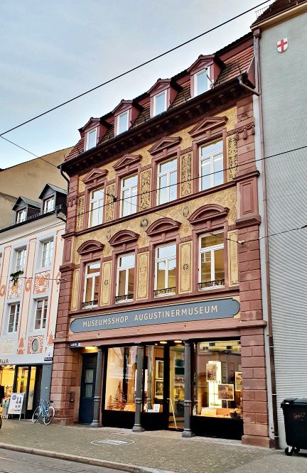 O que fazer em Freiburg, na Alemanha: roteiro de 1 dia no coração da Floresta Negra 47 Augustinermuseum | O que fazer em Freiburg