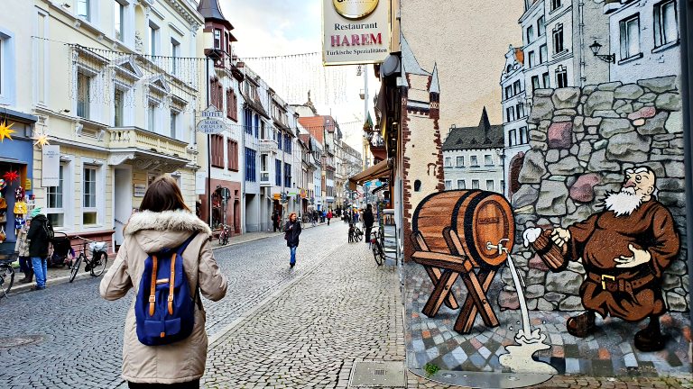 O que fazer em Freiburg, na Alemanha: roteiro de 1 dia no coração da Floresta Negra 42 Klein Venedig (Gerberau e Fischerau) | O que fazer em Freiburg