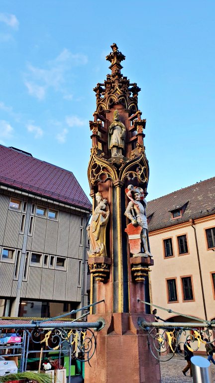 O que fazer em Freiburg, na Alemanha: roteiro de 1 dia no coração da Floresta Negra 17 O que fazer em Freiburg, na Alemanha: roteiro de 1 dia no coração da Floresta Negra - Freiburg Alemanha 60