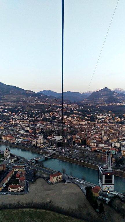 O que fazer em Trento: roteiro de 1 dia na cidade de melhor qualidade de vida da Itália 61 Funivia Sardagna | O que fazer em Trento