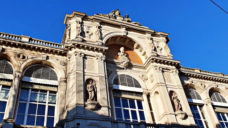 O que fazer em Baden-Baden: roteiro de 1 dia na cidade das águas termais na Alemanha 29 O que fazer em Baden-Baden: roteiro de 1 dia na cidade das águas termais na Alemanha - Baden Baden Alemanha 21