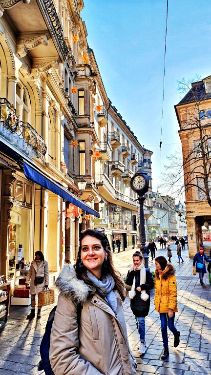 O que fazer em Baden-Baden: roteiro de 1 dia na cidade das águas termais na Alemanha 15 Arredores da Leopoldsplatz e Sophienstrasse no centro histórico | O que fazer em Baden-Baden