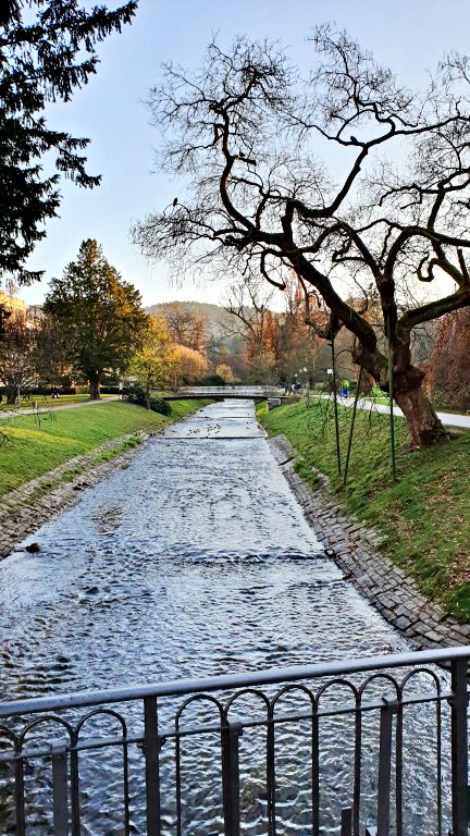 O que fazer em Baden-Baden: roteiro de 1 dia na cidade das águas termais na Alemanha 6 Caminhada pela Lichtentaler Allee | O que fazer em Baden-Baden