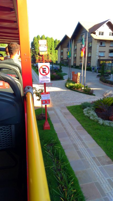 Vale a pena usar o Bustour, o ônibus de turismo em Gramado e Canela? 11 Vale a pena usar o Bustour, o ônibus de turismo em Gramado e Canela? - BustourGramado 13