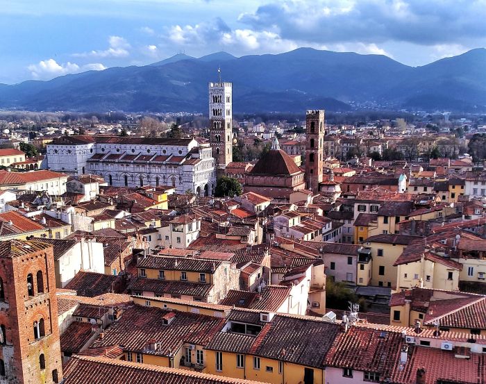 O que fazer em Lucca, na Toscana: roteiro de 1 dia com bate-volta até Pisa