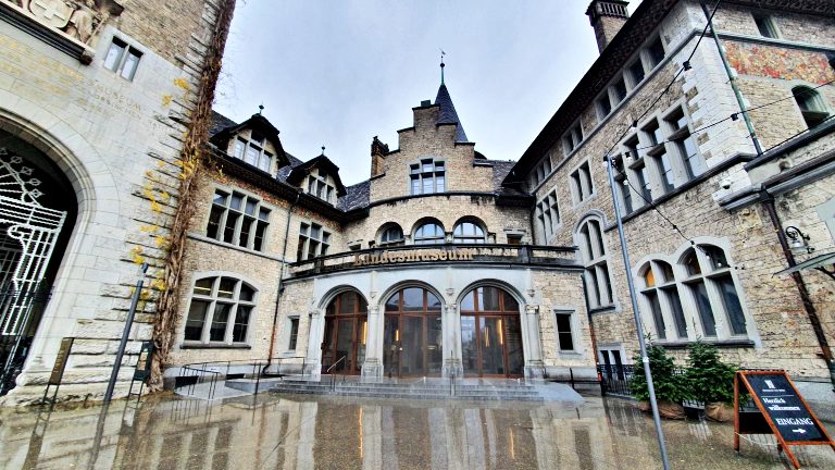 O que fazer em Zurique: roteiro de 2 dias na maior cidade da Suíça 69 Landesmuseum Zürich: Museu Nacional da Suíça | O que fazer em Zurique