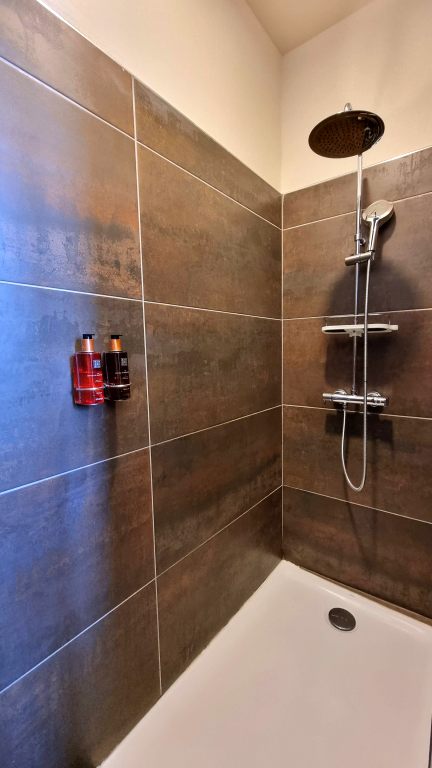 Onde ficar em Narbonne, na França: nossa experiência no charmoso Le C Boutique Hôtel 26 Onde ficar em Narbonne, na França: nossa experiência no charmoso Le C Boutique Hôtel - le c boutique hotel 20220408 142232