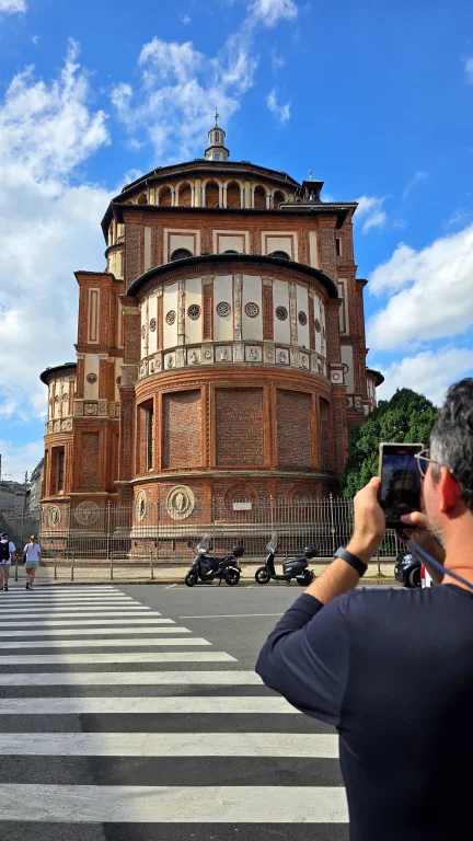 O que fazer em Milão: roteiro de 2 ou 3 dias na capital da moda da Itália 79 O que fazer em Milão: roteiro de 2 ou 3 dias na capital da moda da Itália - Santa Maria delle Grazie 20240927 140352