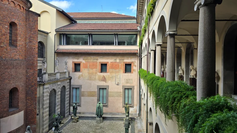 O que fazer em Milão: roteiro de 2 ou 3 dias na capital da moda da Itália 37 Biblioteca Ambrosiana | O que fazer em Milão