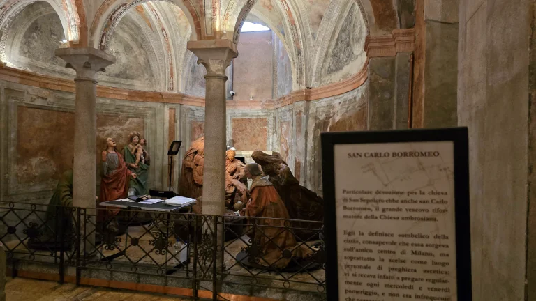 O que fazer em Milão: roteiro de 2 ou 3 dias na capital da moda da Itália 47 Cripta di San Sepolcro | O que fazer em Milão