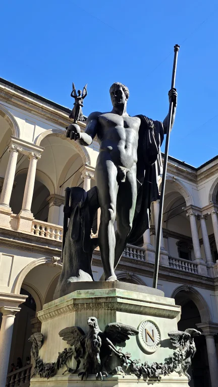 O que fazer em Milão: roteiro de 2 ou 3 dias na capital da moda da Itália 176 O que fazer em Milão: roteiro de 2 ou 3 dias na capital da moda da Itália - brera 20240928 142335