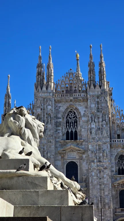 O que fazer em Milão: roteiro de 2 ou 3 dias na capital da moda da Itália 7 Piazza del Duomo | O que fazer em Milão