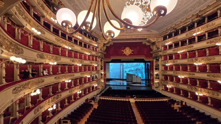 O que fazer em Milão: roteiro de 2 ou 3 dias na capital da moda da Itália 157 Teatro alla Scala | O que fazer em Milão