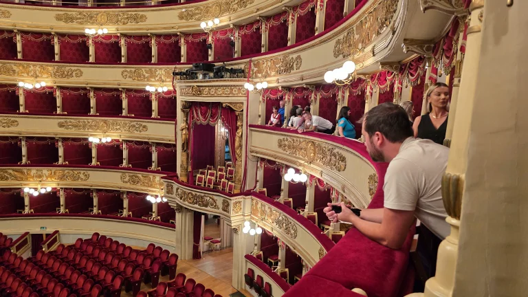 O que fazer em Milão: roteiro de 2 ou 3 dias na capital da moda da Itália 161 O que fazer em Milão: roteiro de 2 ou 3 dias na capital da moda da Itália - teatro scala 20240928 134706