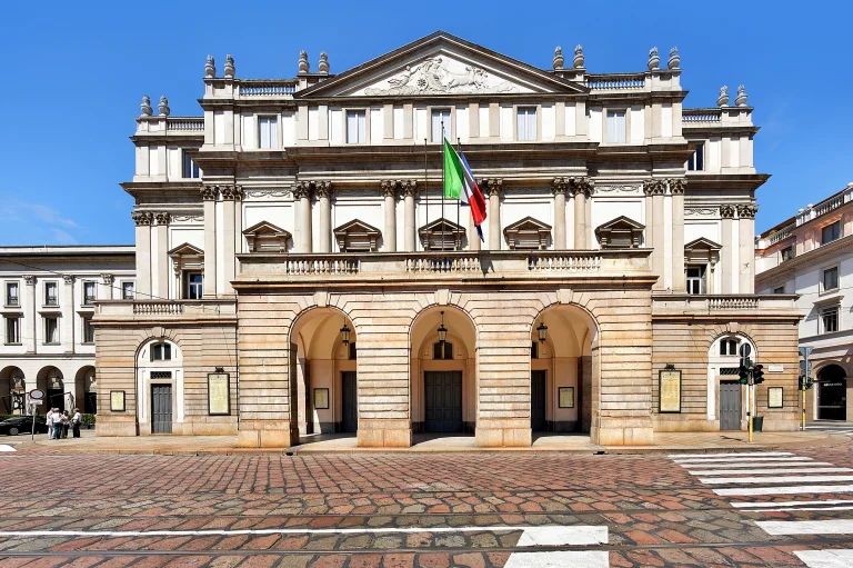 O que fazer em Milão: roteiro de 2 ou 3 dias na capital da moda da Itália 156 Teatro alla Scala | O que fazer em Milão