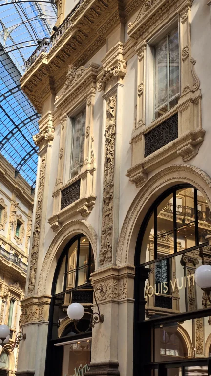 O que fazer em Milão: roteiro de 2 ou 3 dias na capital da moda da Itália 138 O que fazer em Milão: roteiro de 2 ou 3 dias na capital da moda da Itália - vittorio emanuele20240928 115414