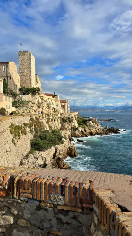 O que fazer na Côte D'Azur: roteiro de 4 dias por 6 cidades da Riviera Francesa 172 O que fazer na Côte D'Azur: roteiro de 4 dias por 6 cidades da Riviera Francesa - Antibes 20241004 103137