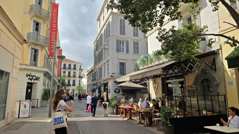 O que fazer na Côte D'Azur: roteiro de 4 dias por 6 cidades da Riviera Francesa 254 O que fazer na Côte D'Azur: roteiro de 4 dias por 6 cidades da Riviera Francesa - Cannes 20241015 143051