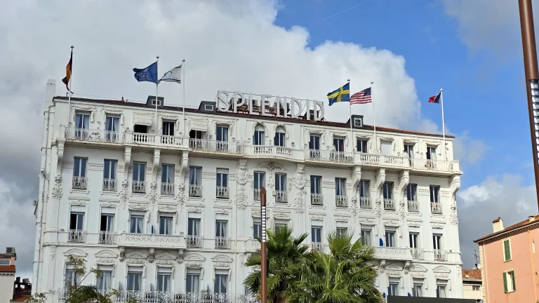 O que fazer na Côte D'Azur: roteiro de 4 dias por 6 cidades da Riviera Francesa 312 Fachada do Splendid Hotel | O que fazer em Cannes