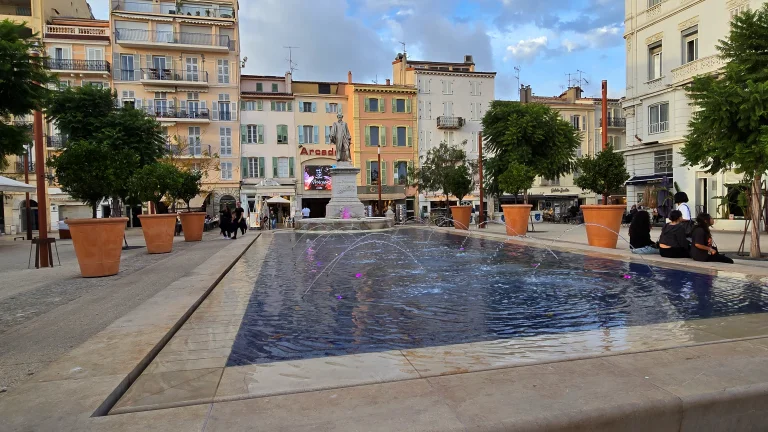 O que fazer na Côte D'Azur: roteiro de 4 dias por 6 cidades da Riviera Francesa 311 O que fazer na Côte D'Azur: roteiro de 4 dias por 6 cidades da Riviera Francesa - Cannes 20241015 175636