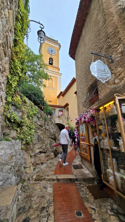 O que fazer na Côte D'Azur: roteiro de 4 dias por 6 cidades da Riviera Francesa 146 O que fazer na Côte D'Azur: roteiro de 4 dias por 6 cidades da Riviera Francesa - Eze 20241003 133218