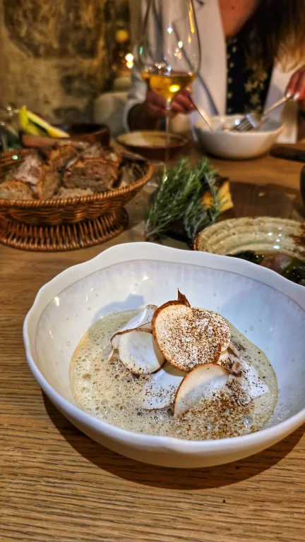 O que fazer na Côte D'Azur: roteiro de 4 dias por 6 cidades da Riviera Francesa 91 O que fazer na Côte D'Azur: roteiro de 4 dias por 6 cidades da Riviera Francesa - Les Agitateurs Nice 20241003 202457 01