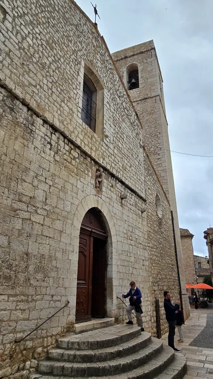 O que fazer na Côte D'Azur: roteiro de 4 dias por 6 cidades da Riviera Francesa 231 O que fazer na Côte D'Azur: roteiro de 4 dias por 6 cidades da Riviera Francesa - Saint Paul de Vence 20241003 170436