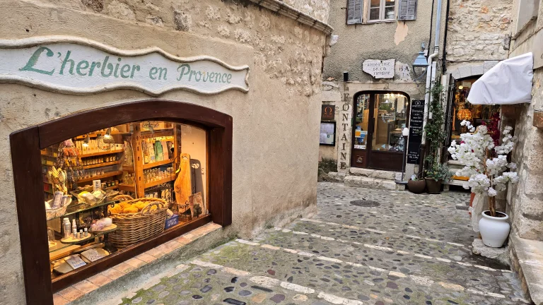 O que fazer na Côte D'Azur: roteiro de 4 dias por 6 cidades da Riviera Francesa 223 O que fazer na Côte D'Azur: roteiro de 4 dias por 6 cidades da Riviera Francesa - Saint Paul de Vence 20241003 171439