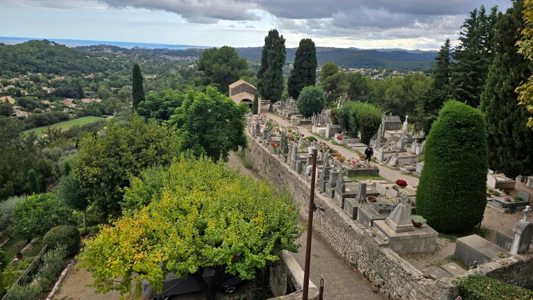 O que fazer na Côte D'Azur: roteiro de 4 dias por 6 cidades da Riviera Francesa 247 Muralhas de Saint-Paul-de-Vence | O que fazer na Côte D'Azur