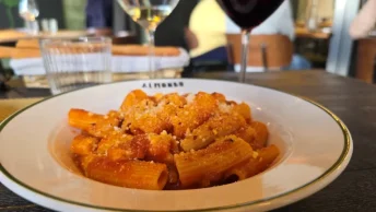 Onde comer em Turim, na Itália: 9 restaurantes para mergulhar na gastronomia piemontesa 11 Primo Piatto na Almondo Nuovo Trattoria | Onde comer em Turim