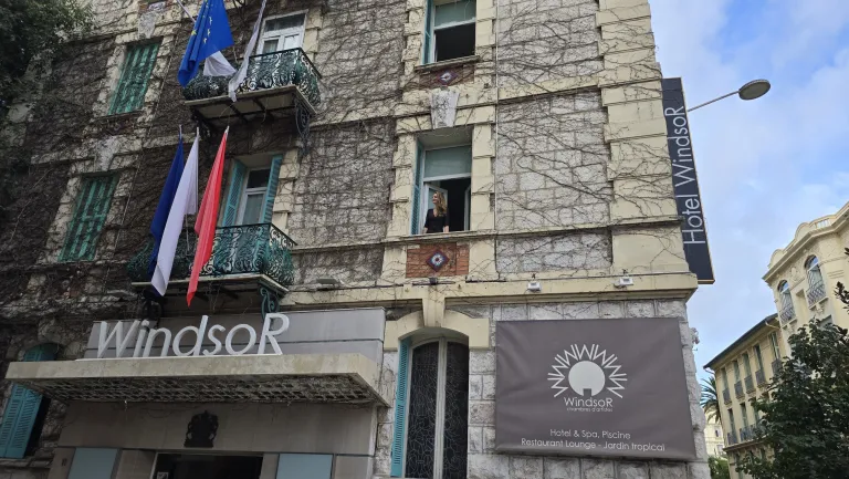 O que fazer na Côte D'Azur: roteiro de 4 dias por 6 cidades da Riviera Francesa 2 Le Windsor, Jungle Art Hotel Hotel - Onde ficar em Nice