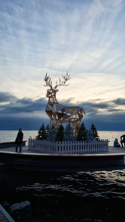 Natal sobre trilhos: uma viagem de trem pelos mercados de Natal de 4 países da Europa 20 Natal sobre trilhos: uma viagem de trem pelos mercados de Natal de 4 países da Europa - Montreux 20191122 163839 01