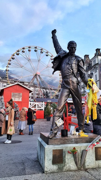 Natal sobre trilhos: uma viagem de trem pelos mercados de Natal de 4 países da Europa 21 Natal sobre trilhos: uma viagem de trem pelos mercados de Natal de 4 países da Europa - Montreux 20191122 163851 01