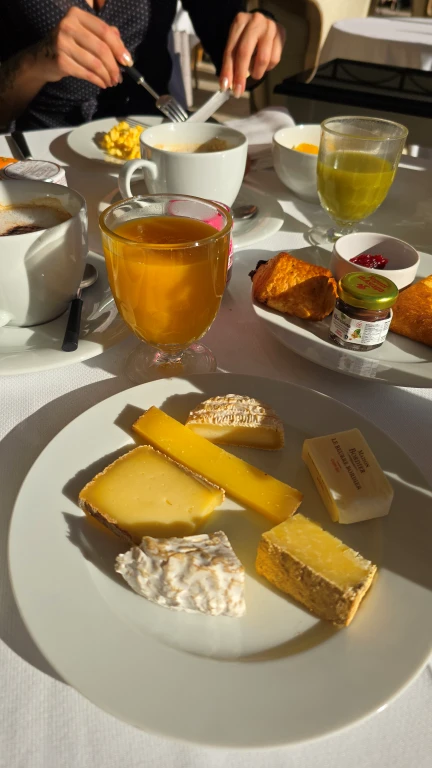 Le Phébus & Spa: hotel de luxo e alta gastronomia no coração do Luberon, na Provença 70 Le Phébus & Spa: hotel de luxo e alta gastronomia no coração do Luberon, na Provença - Le Phebus 20241010 101438